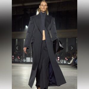 New SIMKHAI coat